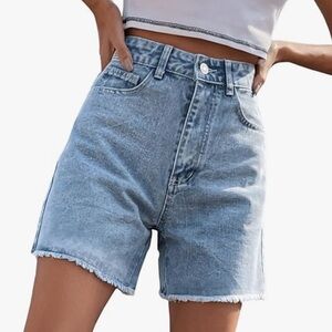 Amazon High Rise Dad Jean Shorts Medium